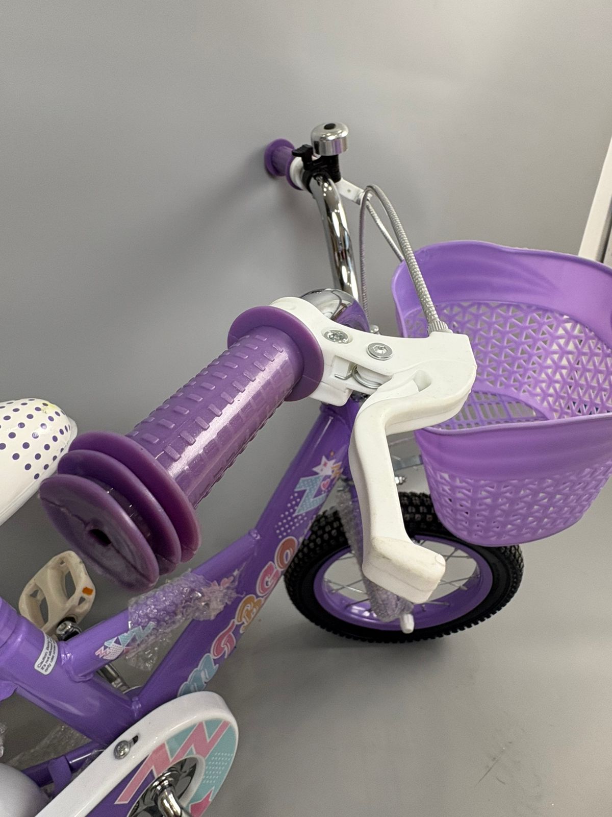 Bicicleta Infantil Morada con Canasta 12"
